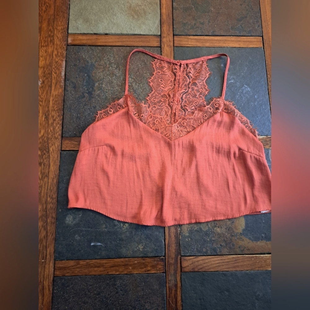 Forever 21 Lace Cropped Burnt Orange Button Up Cami